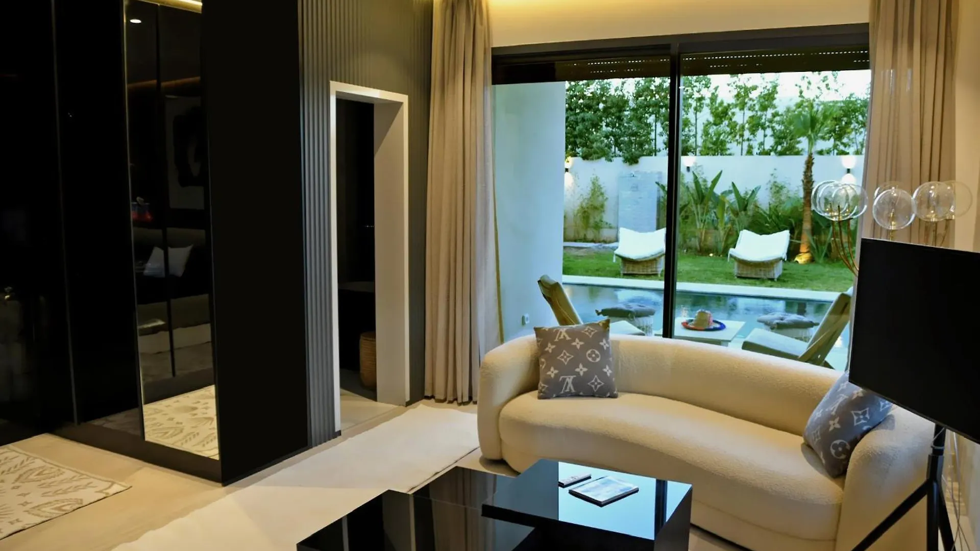 Villa Magnifia Avec Piscine A 20 Min De Marrakech - Ark Realty Marakéš